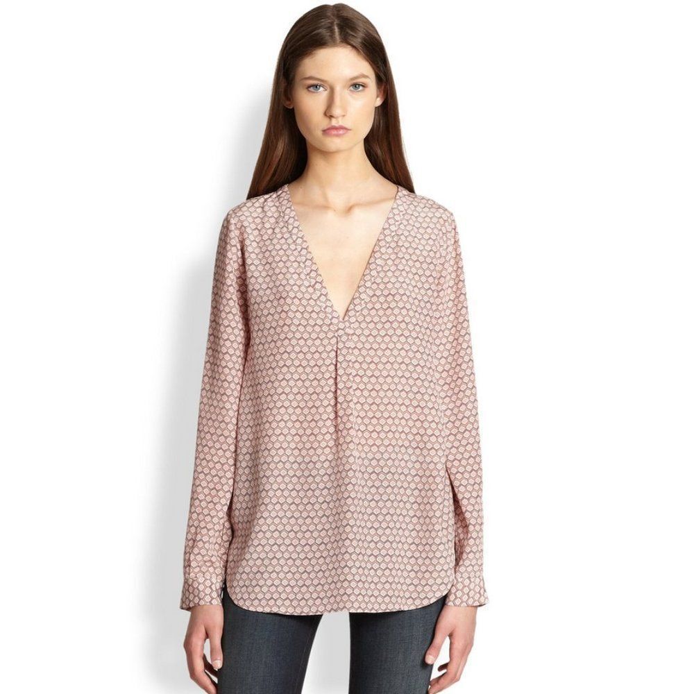 Joie Sz. M Long Sleeve V-neck Daryn Silk Blouse